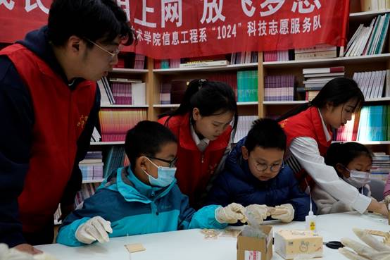 说明: C:\Users\Administrator\Documents\Tencent Files\510907790\FileRecv\_DSC9264.JPG