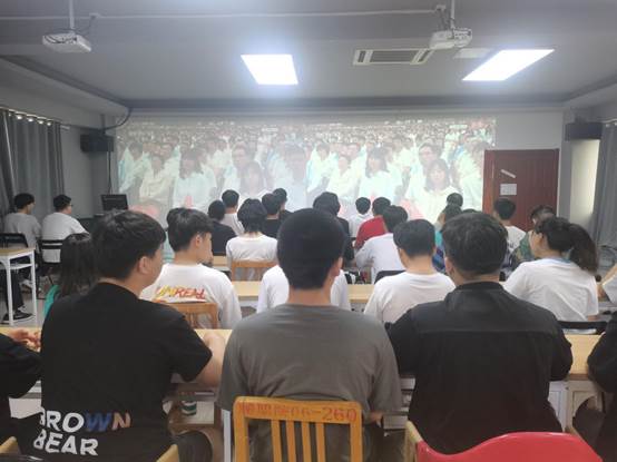 说明: D:\2021年7月份工作\7.1照片\7.1照片\4a485b6093d35a7d.jpg