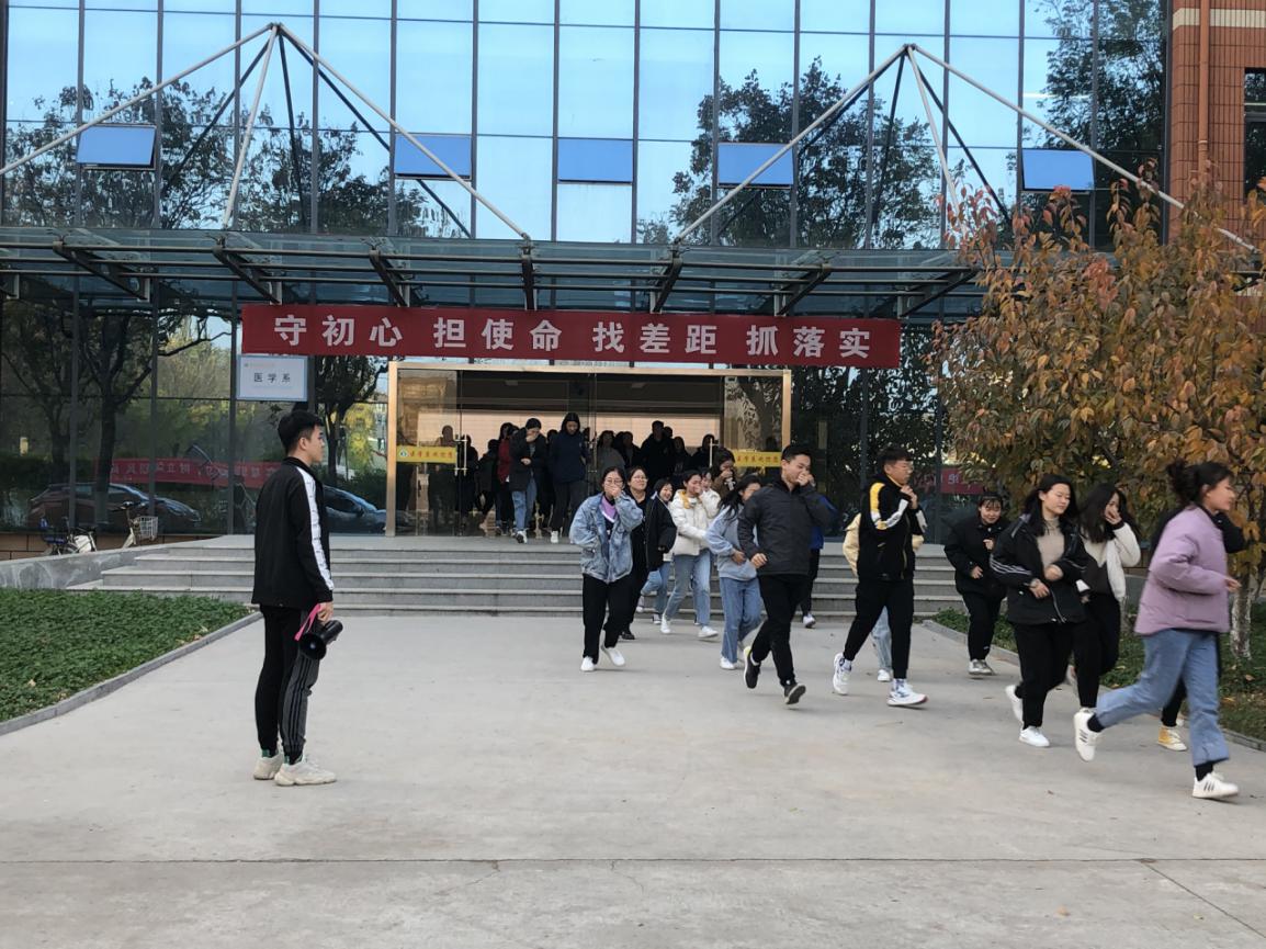 16471DF754CE6D435AF0ED59AA7F89DC