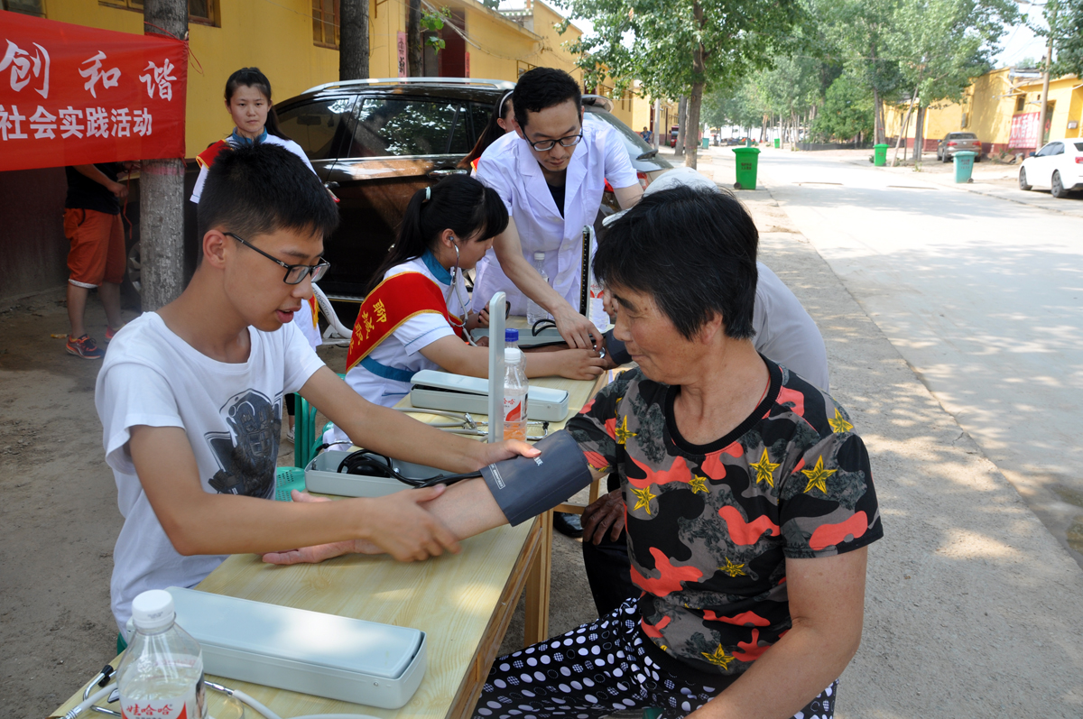三下乡活动照片 (12)22222222.jpg